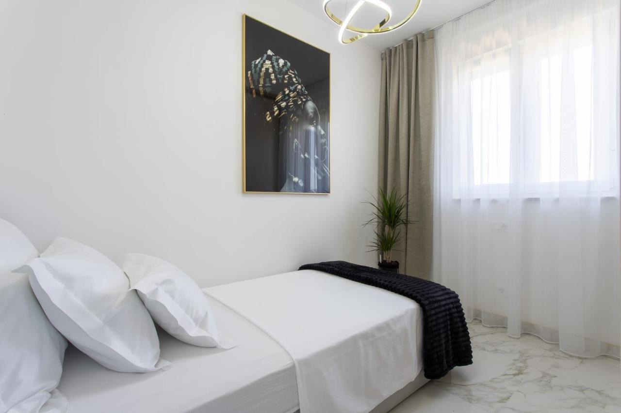 Apartments Taratta 1 Trogir Ngoại thất bức ảnh