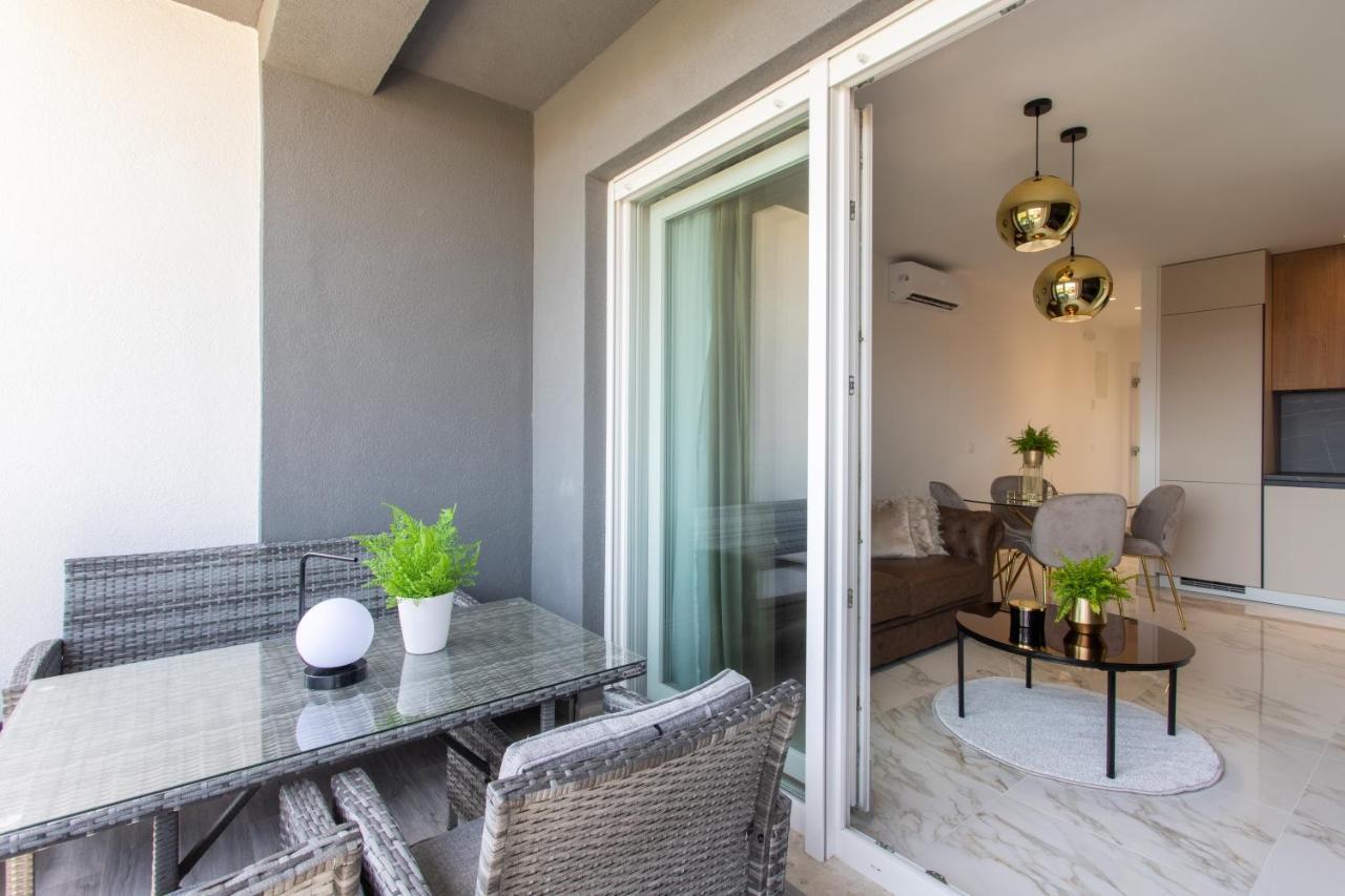 Apartments Taratta 1 Trogir Ngoại thất bức ảnh
