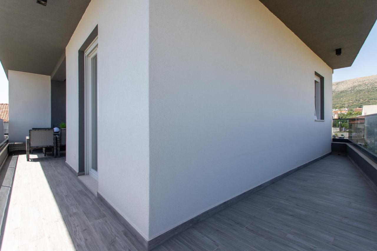 Apartments Taratta 1 Trogir Ngoại thất bức ảnh