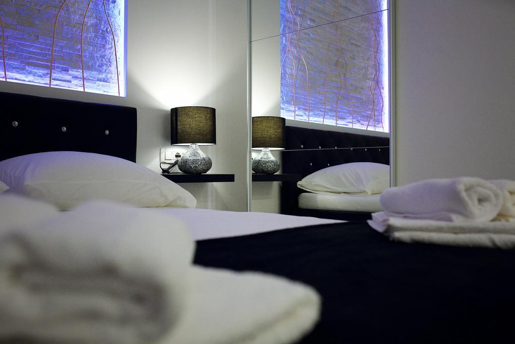 Apartments Taratta 1 Trogir Ngoại thất bức ảnh