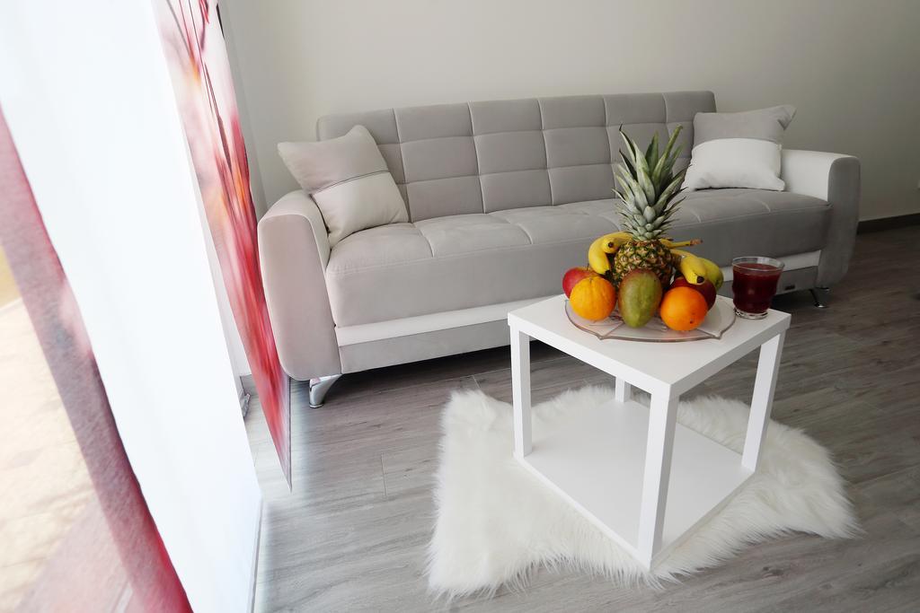 Apartments Taratta 1 Trogir Ngoại thất bức ảnh